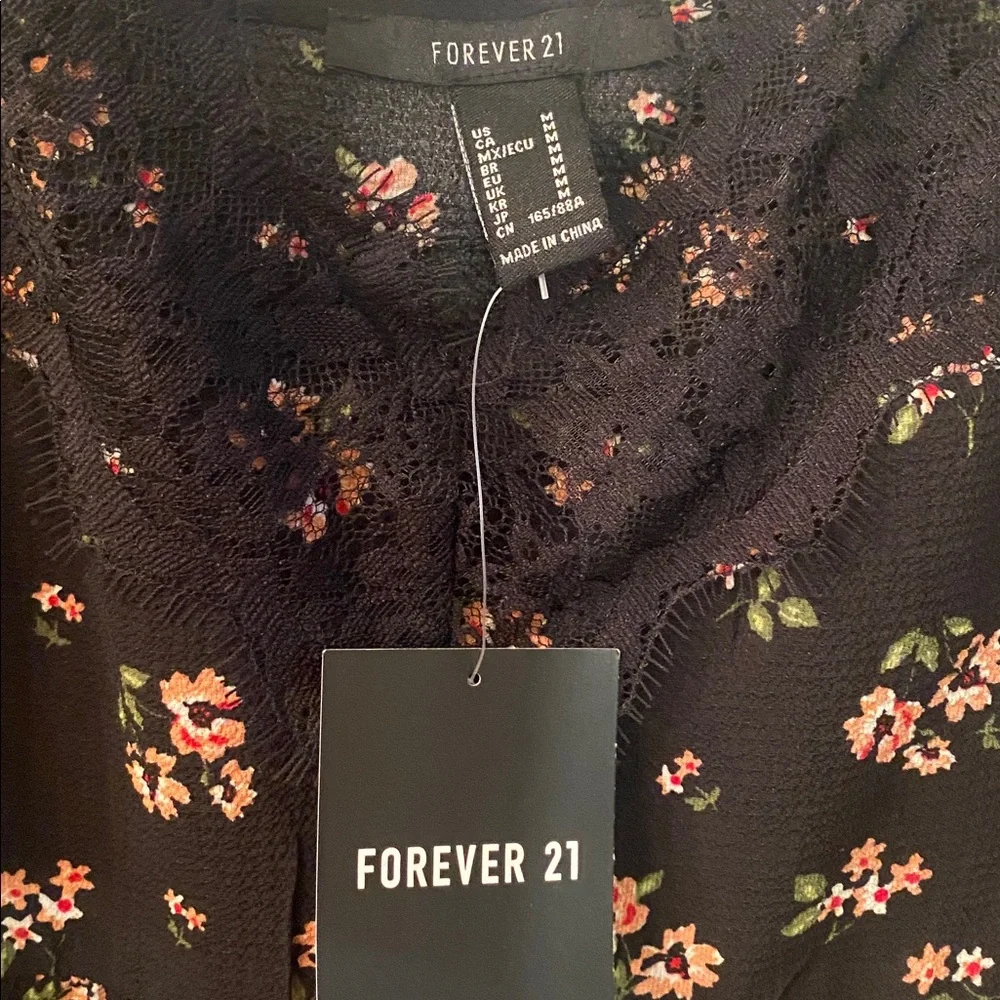 Forever 21 Black Floral Lace Cami NWTs - Picture 10 of 11